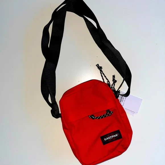 EASTPAK Crossbody Bag